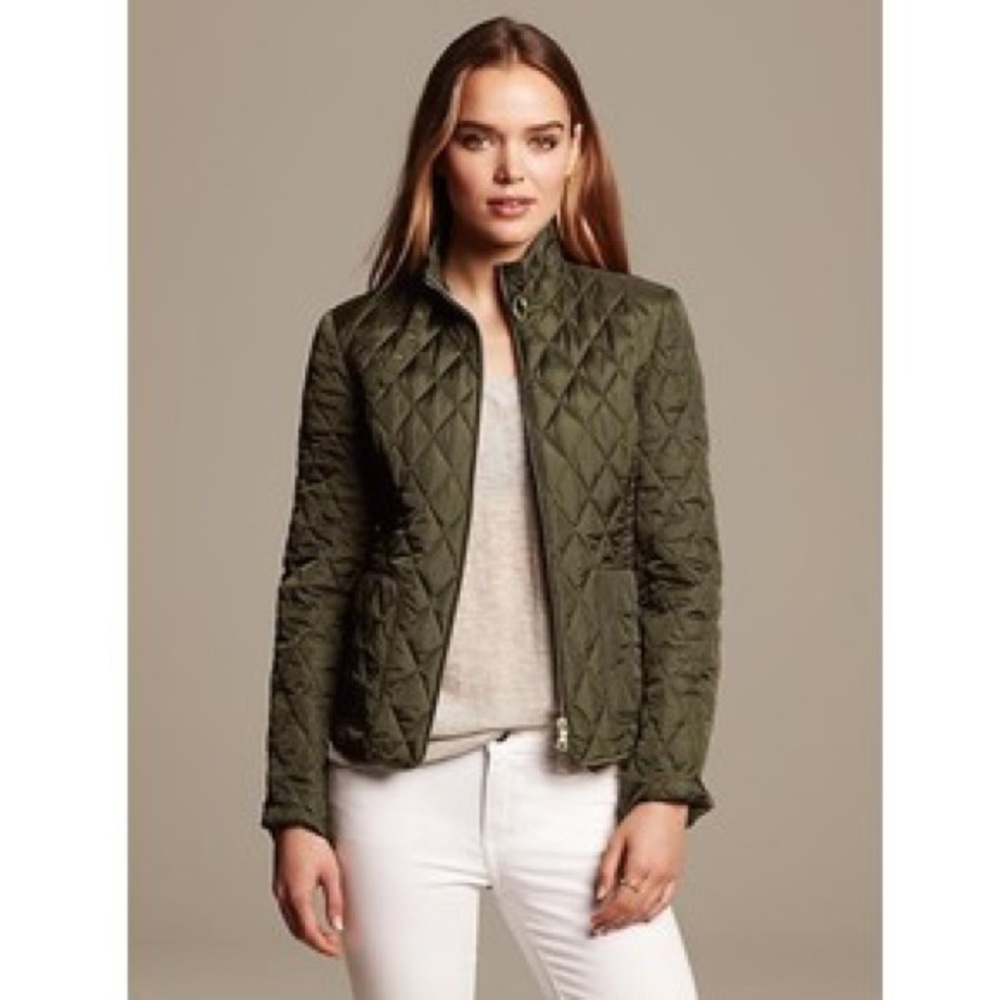 {Banana Republic} Olive Quilted Field Jacket